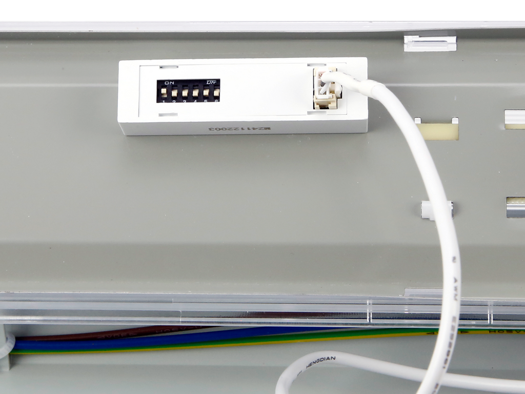 Hermetische armatuur RANGER 3CCT (3/4/5K) 10-40W 6000lm IP66 120cm grijs PRIME bewegingssensor MV