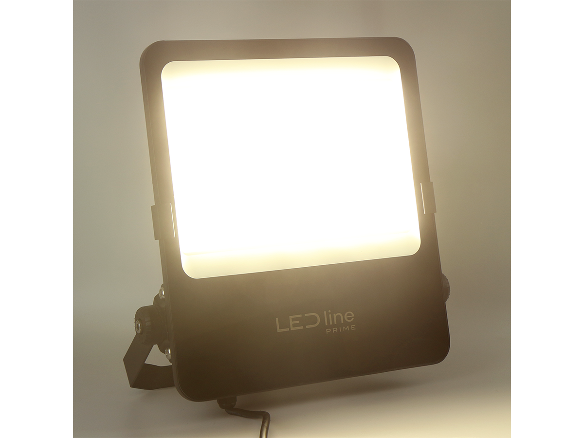 FLOODLIGHT 4000K 150W 21000lm 30° IP66 PRIME