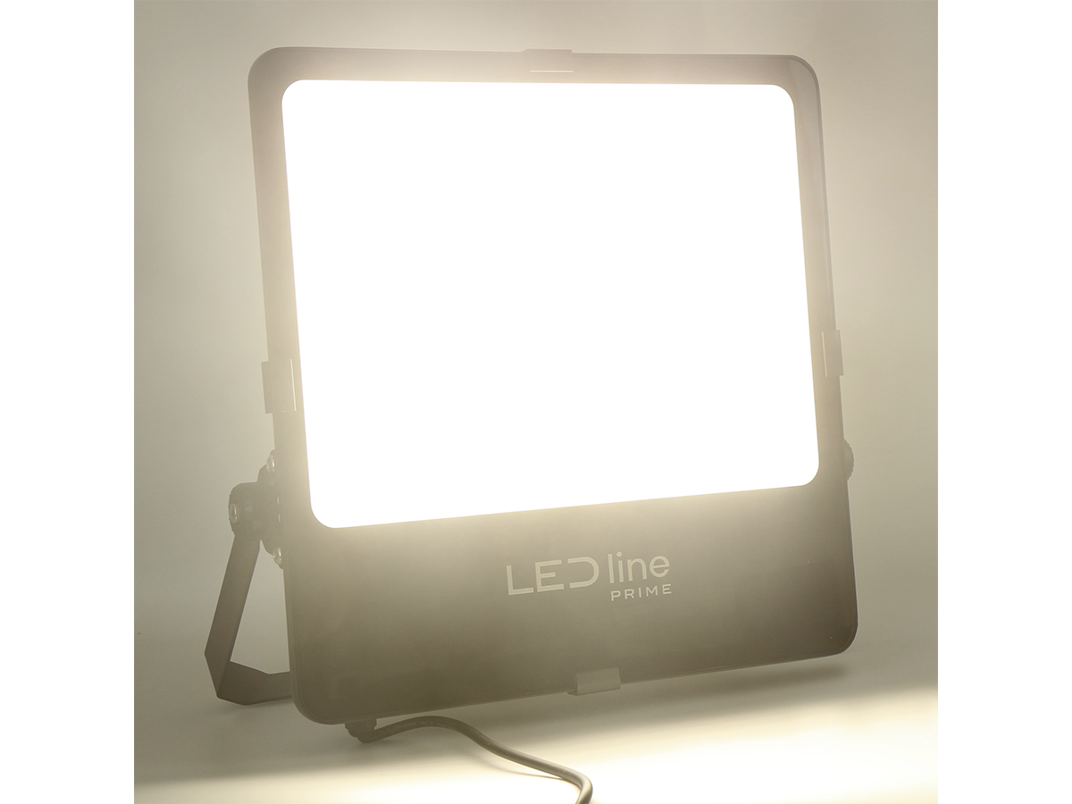 FLOODLIGHT 4000K 400W 56000lm T3 IP66 PRIME